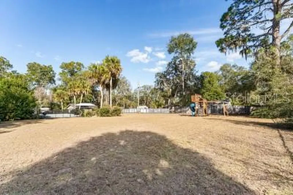 8235 SW 203rd Court Dunnellon FL 34431