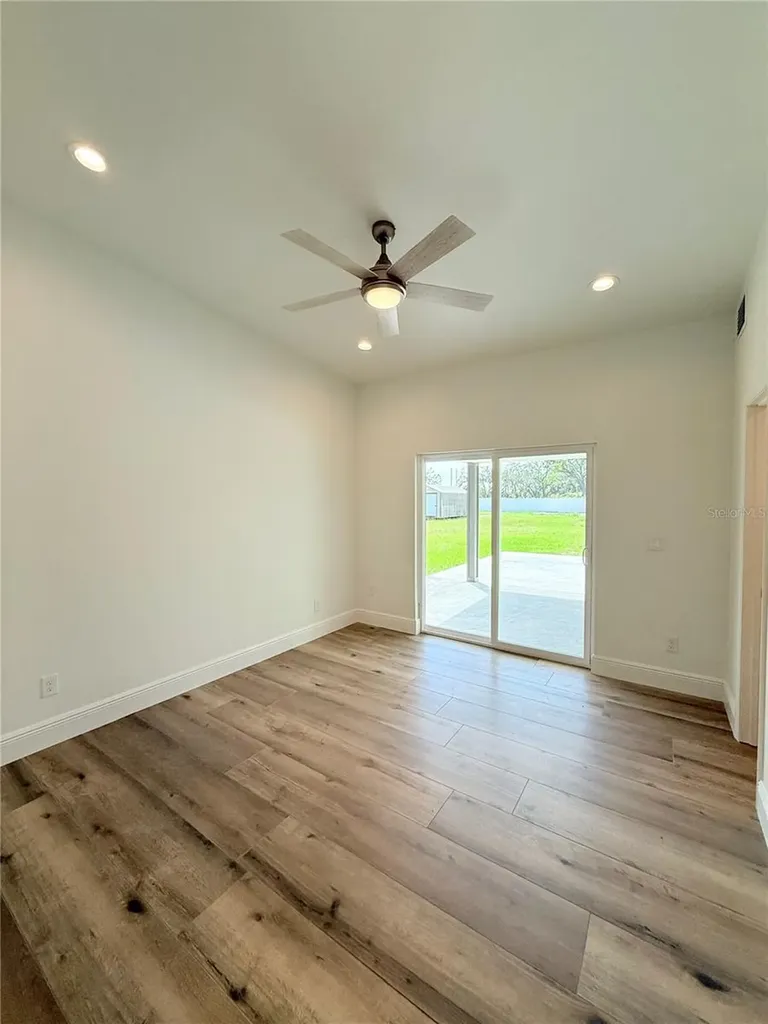 1913 S 47th Street Tampa FL 33619
