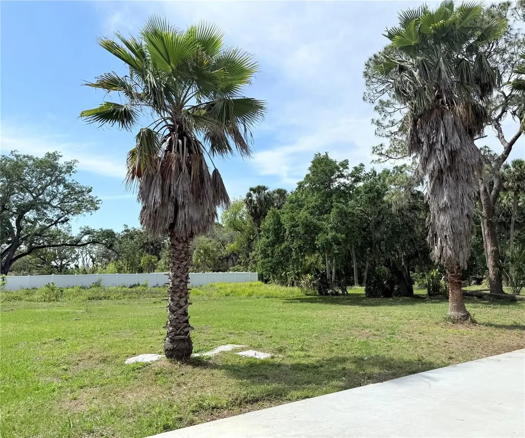 1913 S 47th Street Tampa FL 33619