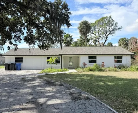 1913 S 47th Street Tampa FL 33619