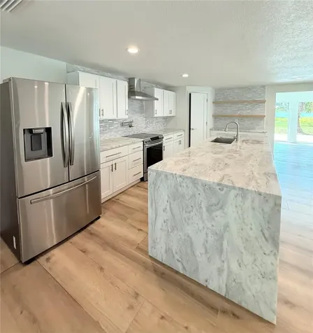 1913 S 47th Street Tampa FL 33619