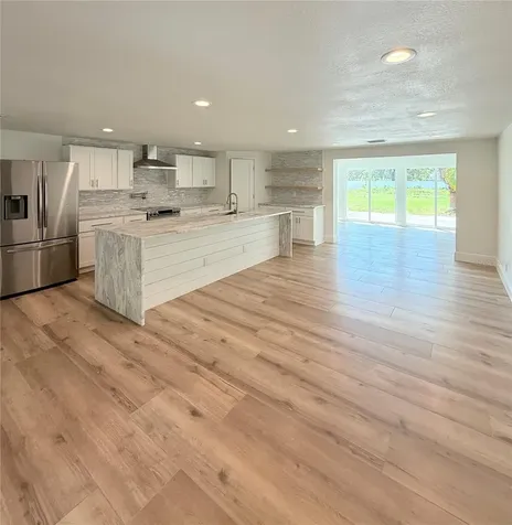 1913 S 47th Street Tampa FL 33619