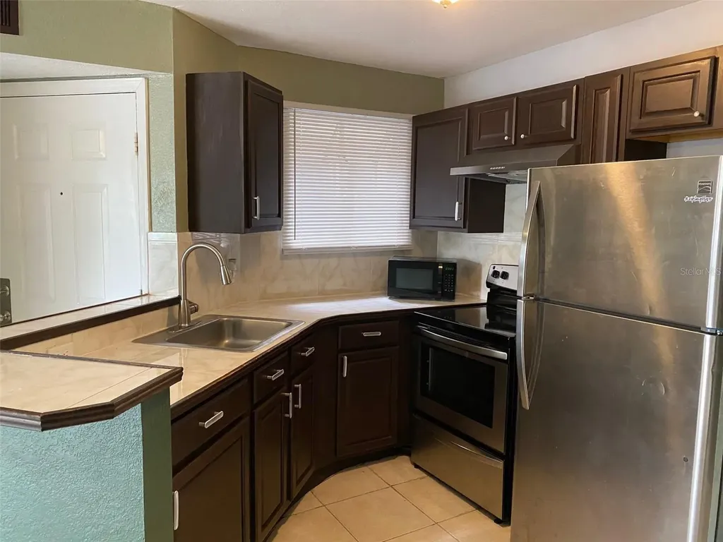 1916 Lake Atriums Circle Orlando FL 32839