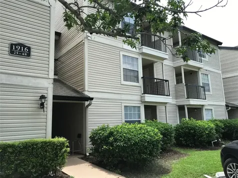 1916 Lake Atriums Circle Orlando FL 32839