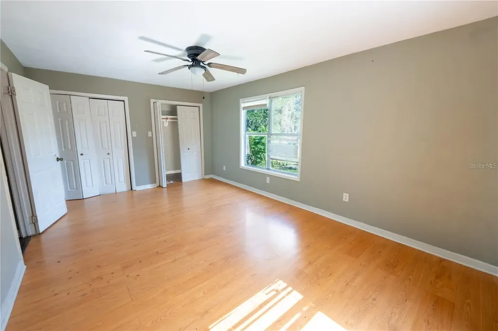 535 W Division Street Deland FL 32720