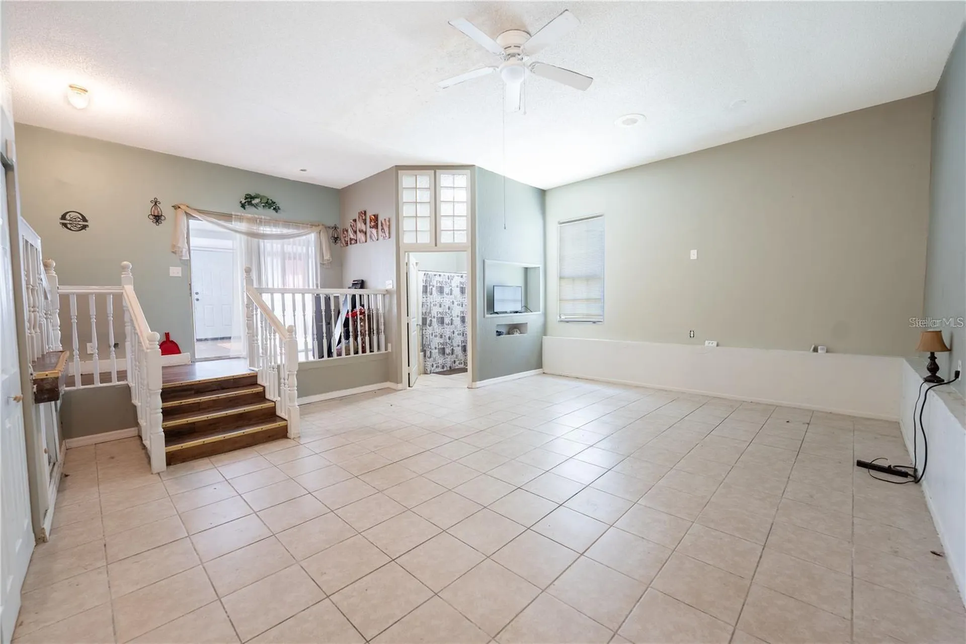 535 W Division Street Deland FL 32720