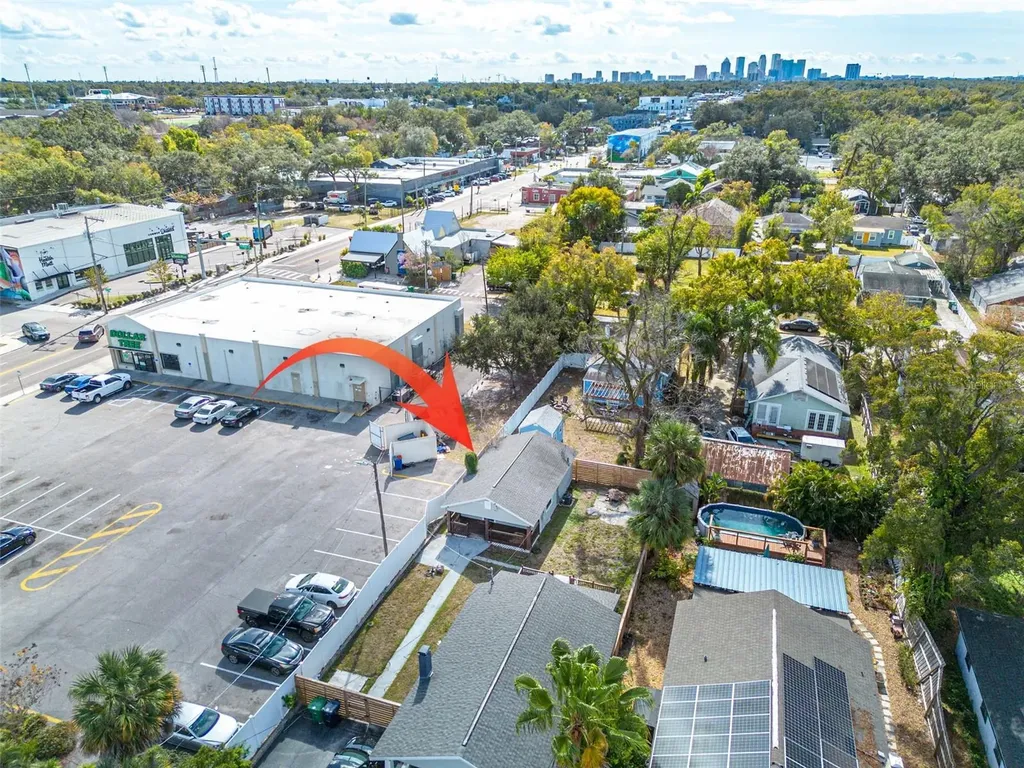 106 W Haya Street Tampa FL 33603
