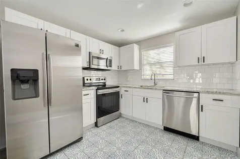 106 W Haya Street Tampa FL 33603
