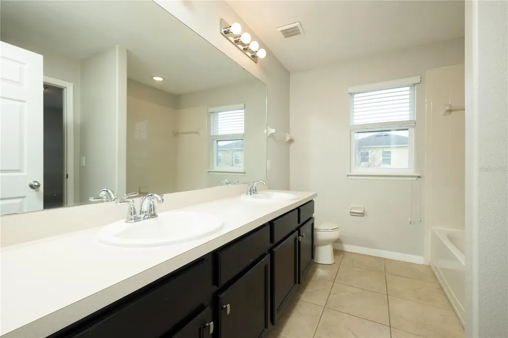 5331 Creekside Park Avenue Orlando FL 32811