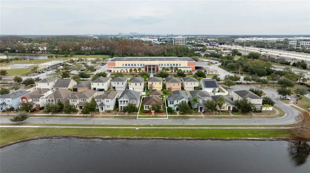 5331 Creekside Park Avenue Orlando FL 32811