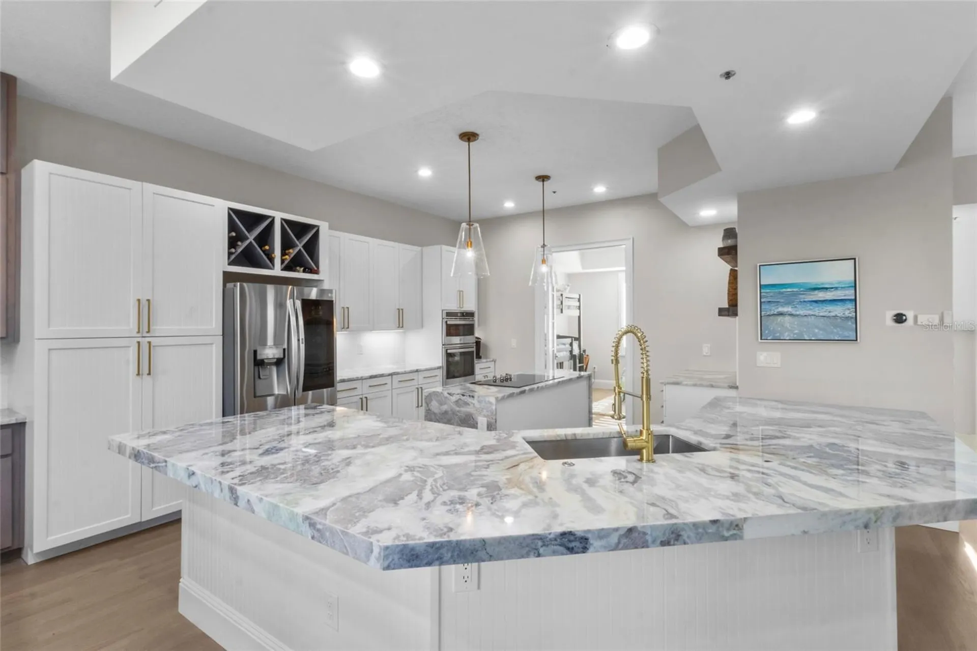 515 Forest Way Longboat Key FL 34228