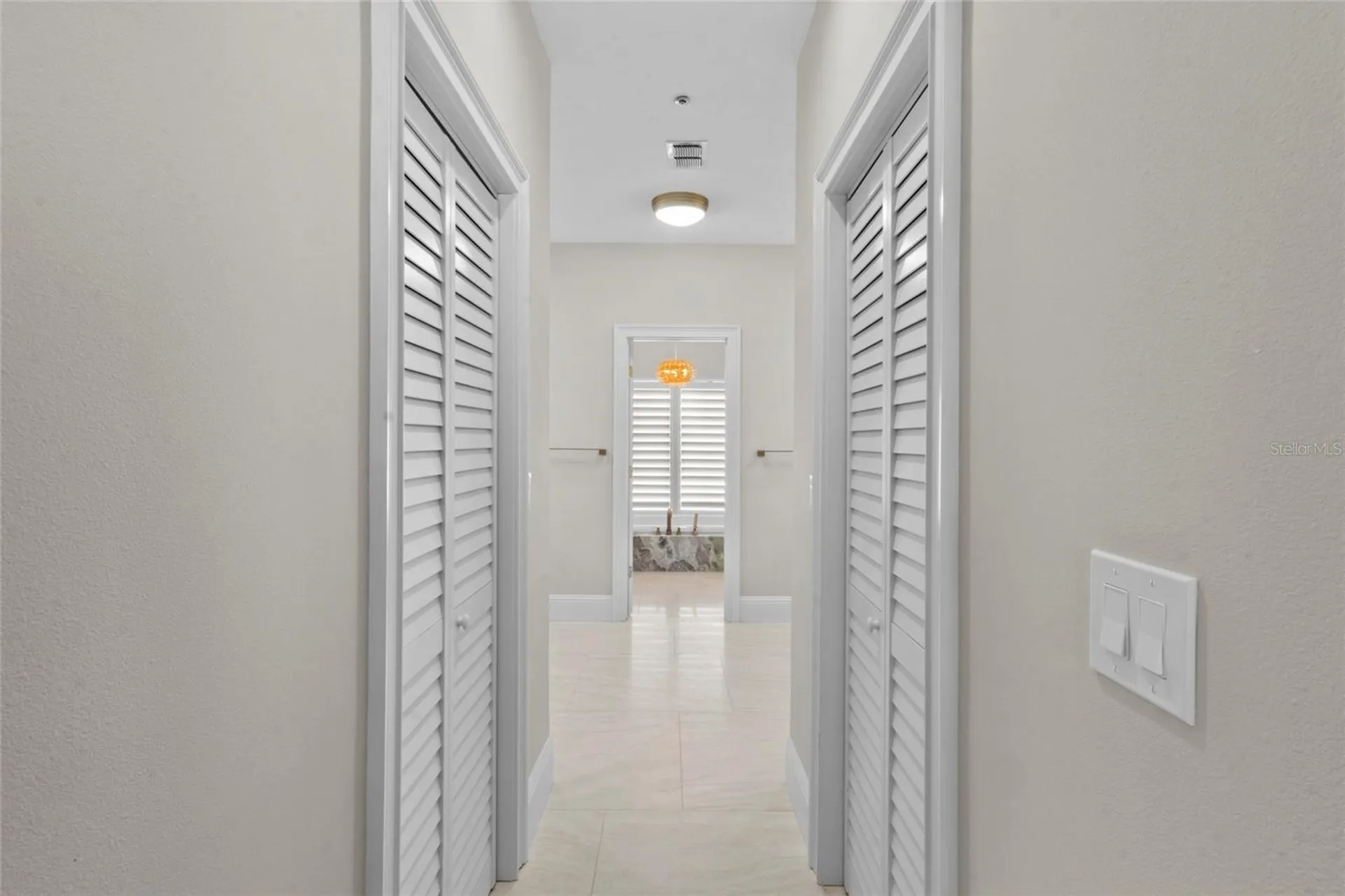 515 Forest Way Longboat Key FL 34228