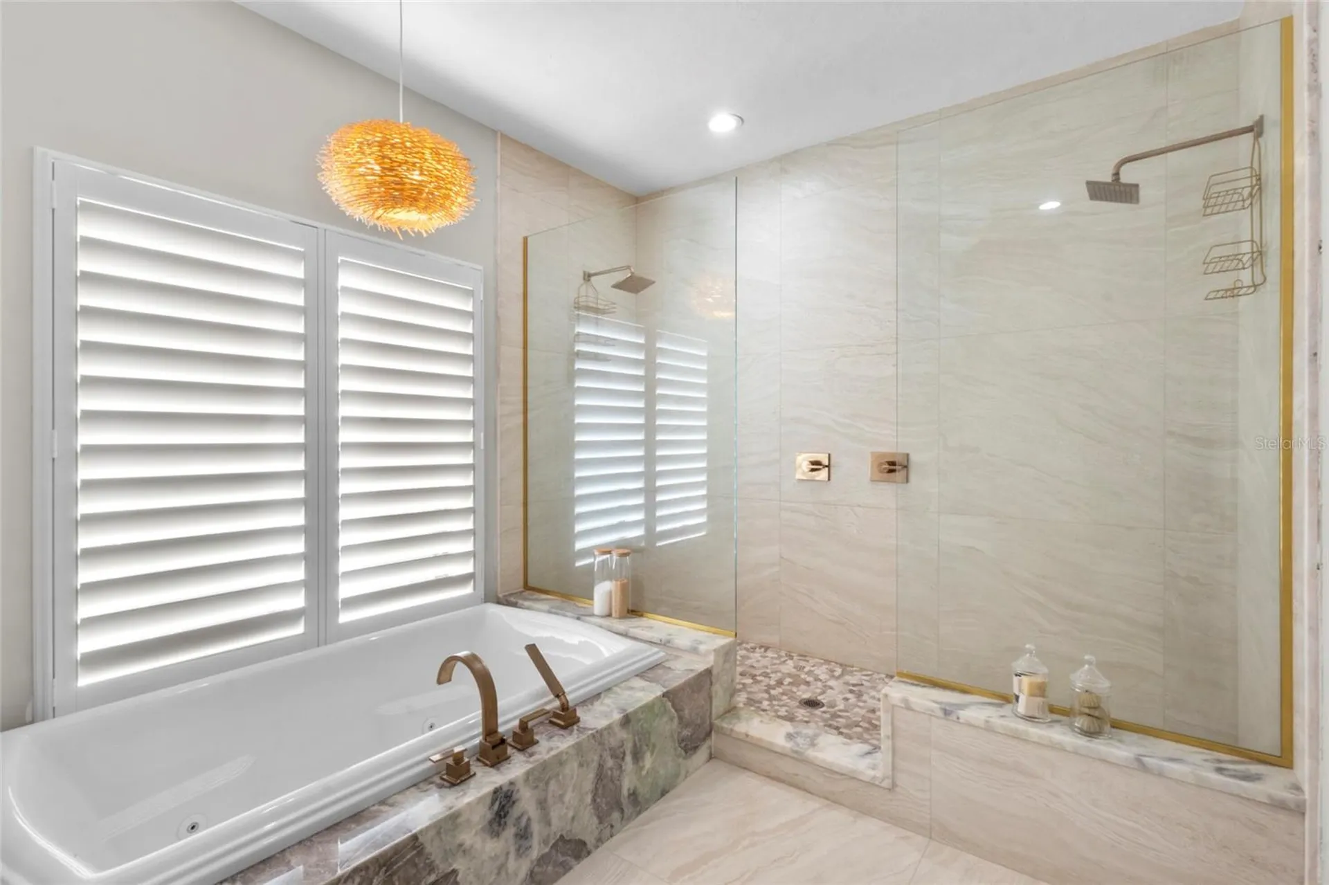 515 Forest Way Longboat Key FL 34228