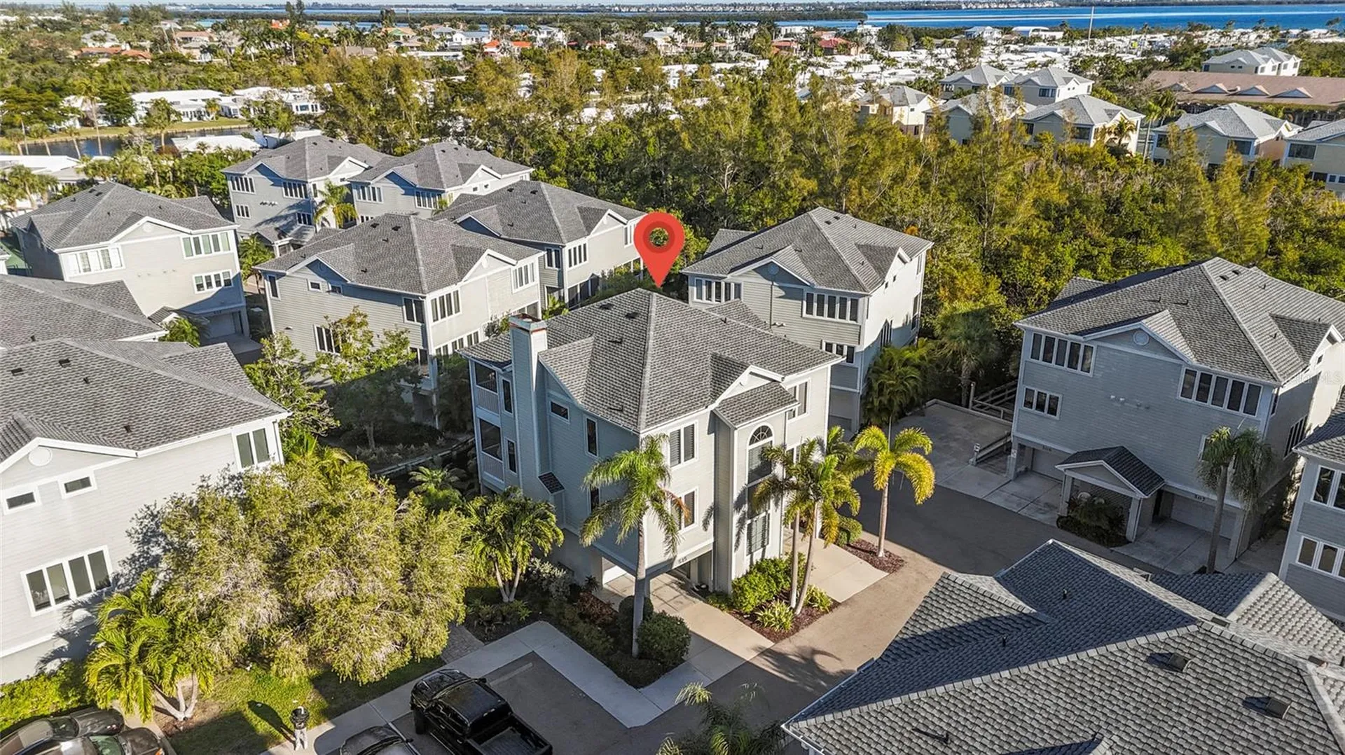 515 Forest Way Longboat Key FL 34228