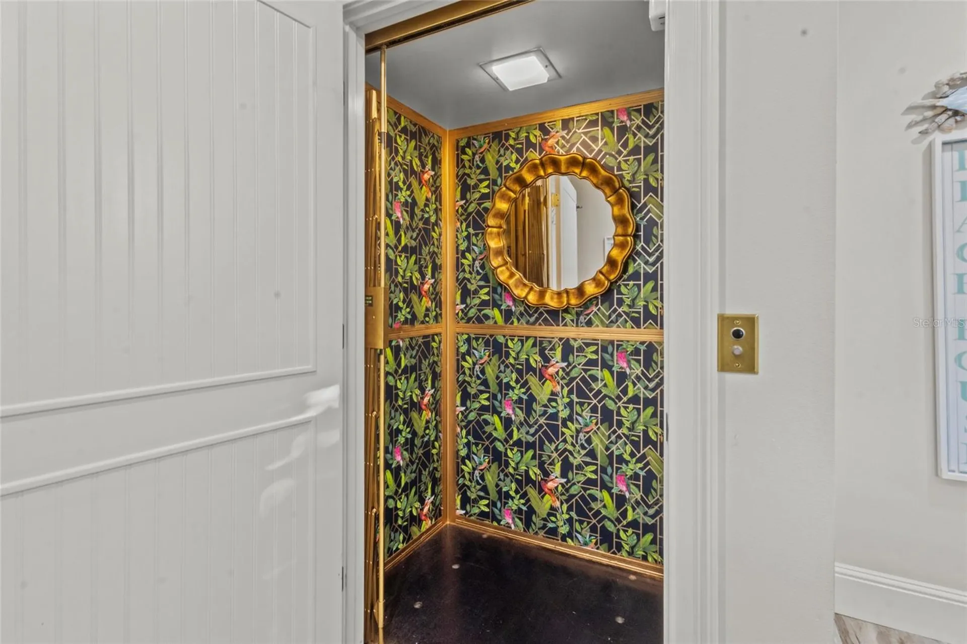 515 Forest Way Longboat Key FL 34228