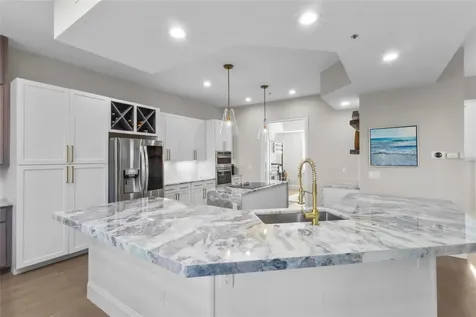 515 Forest Way Longboat Key FL 34228