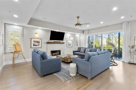 515 Forest Way Longboat Key FL 34228