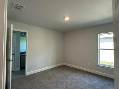 12555 NE 48th Terrace Oxford FL 34484
