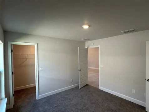 12555 NE 48th Terrace Oxford FL 34484