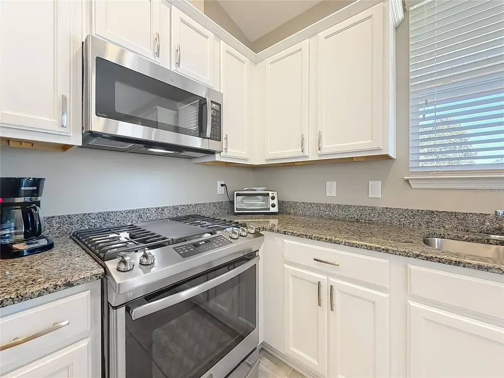 5647 NW 37th Lane Road Ocala FL 34482