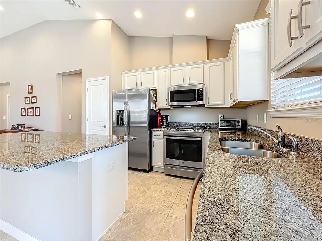 5647 NW 37th Lane Road Ocala FL 34482