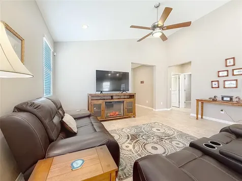 5647 NW 37th Lane Road Ocala FL 34482