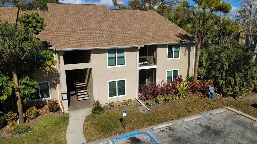 4040 Crockers Lake Boulevard Sarasota FL 34238