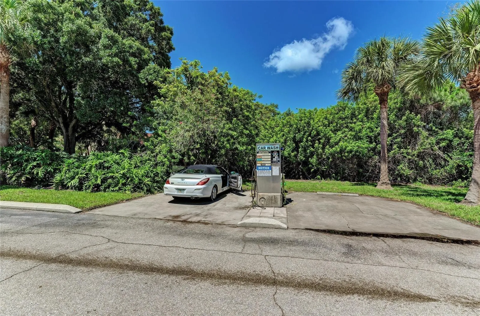 4040 Crockers Lake Boulevard Sarasota FL 34238
