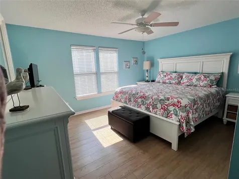 4040 Crockers Lake Boulevard Sarasota FL 34238