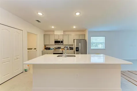 3332 Elkcam Boulevard Port Charlotte FL 33952