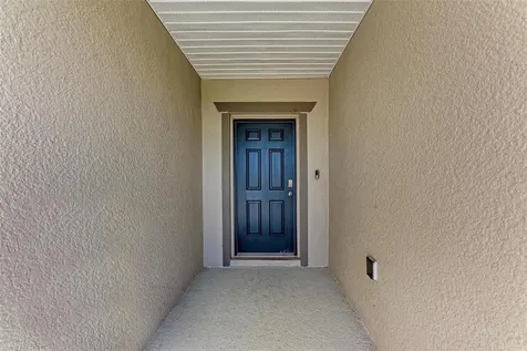 3332 Elkcam Boulevard Port Charlotte FL 33952