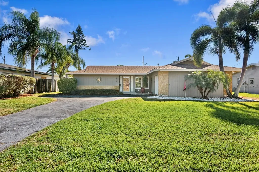5072 43rd Street S St Petersburg FL 33711