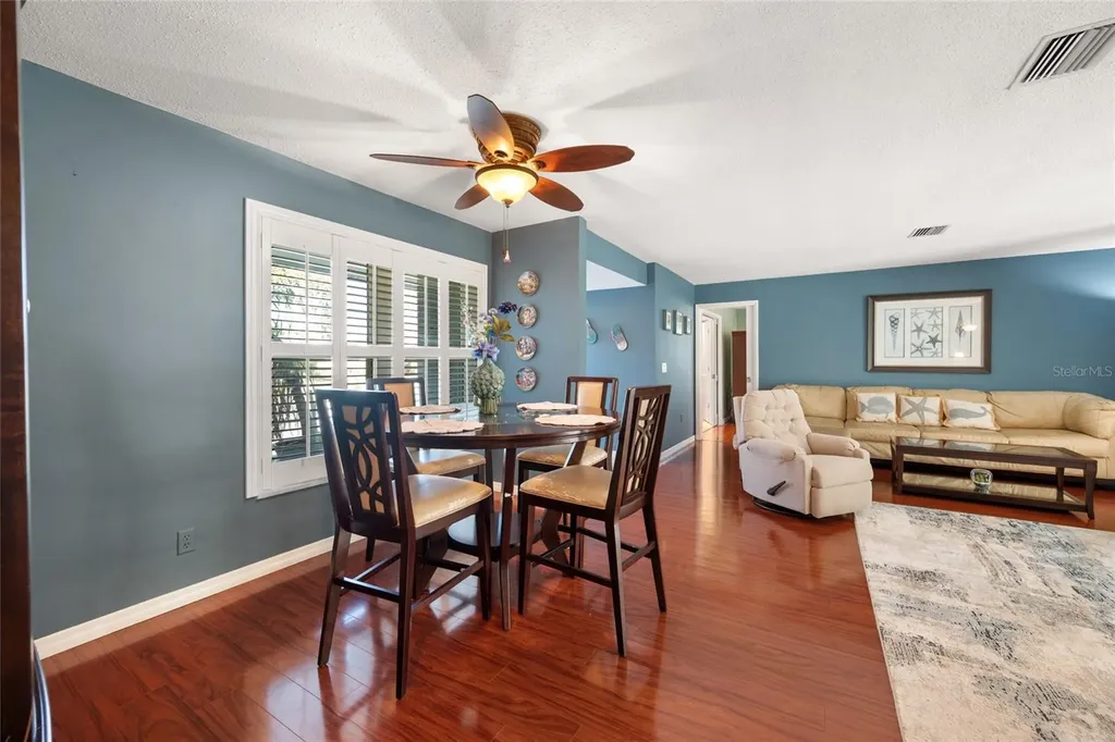 5072 43rd Street S St Petersburg FL 33711
