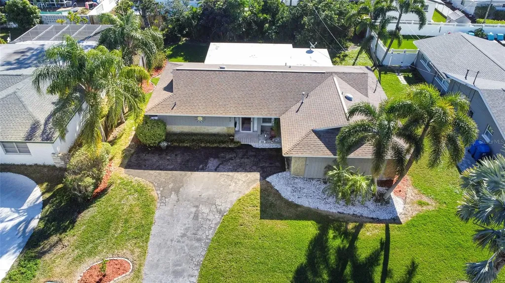 5072 43rd Street S St Petersburg FL 33711
