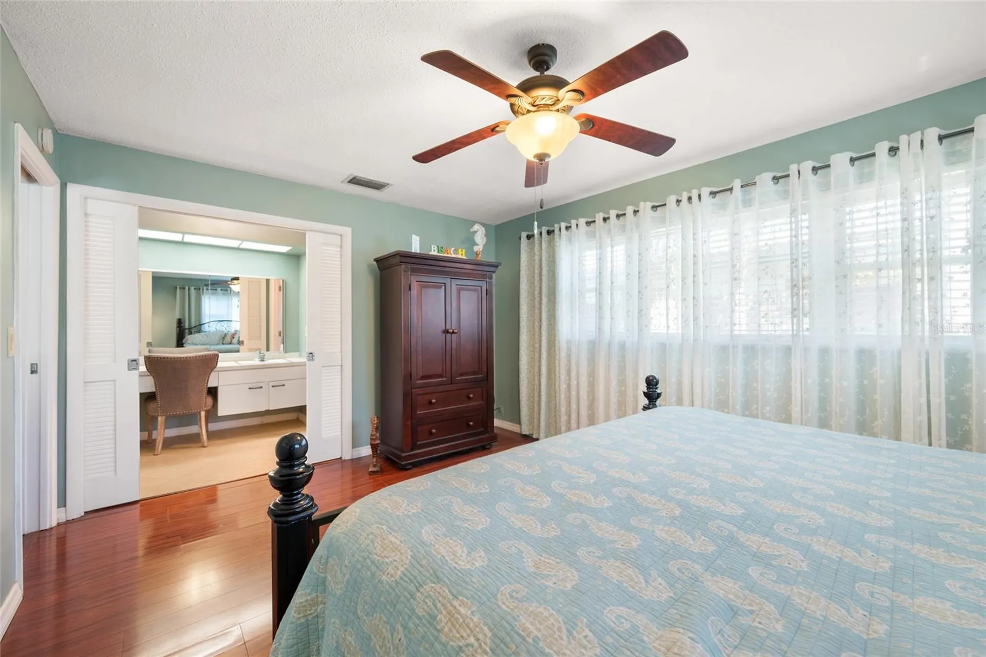 5072 43rd Street S St Petersburg FL 33711