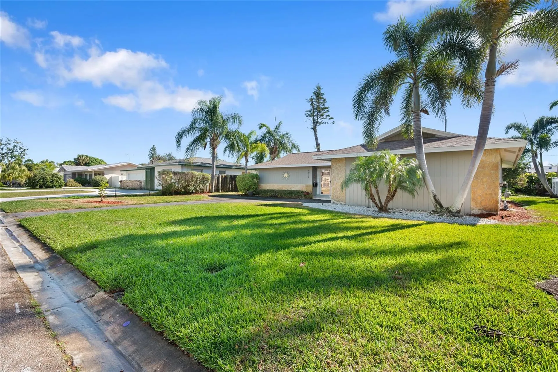 5072 43rd Street S St Petersburg FL 33711