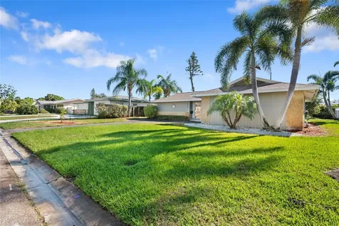 5072 43rd Street S St Petersburg FL 33711