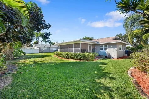5072 43rd Street S St Petersburg FL 33711