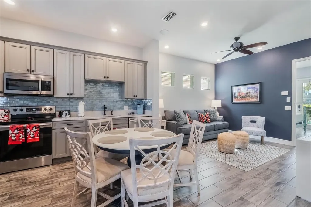 8008 Sandy Toes Way Kissimmee FL 34747