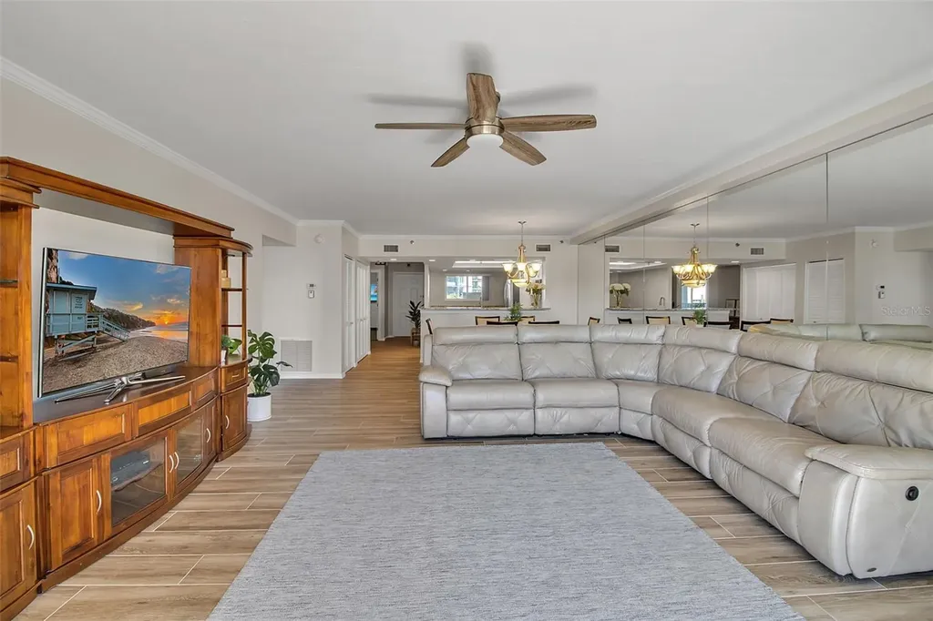 1485 Gulf Of Mexico Drive Longboat Key FL 34228