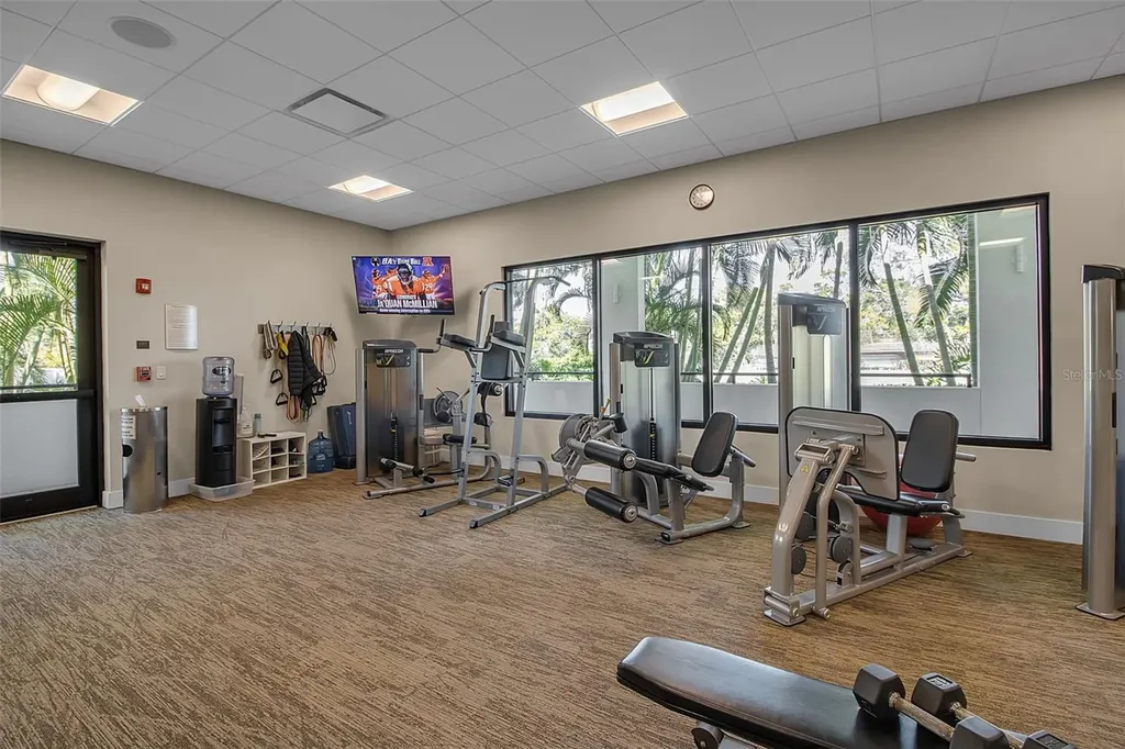 1485 Gulf Of Mexico Drive Longboat Key FL 34228
