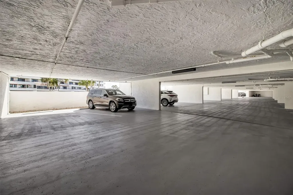1485 Gulf Of Mexico Drive Longboat Key FL 34228