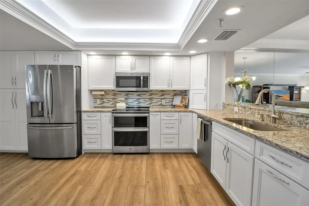 1485 Gulf Of Mexico Drive Longboat Key FL 34228