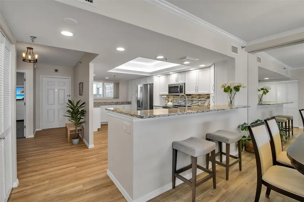 1485 Gulf Of Mexico Drive Longboat Key FL 34228