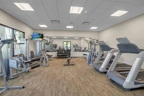 1485 Gulf Of Mexico Drive Longboat Key FL 34228