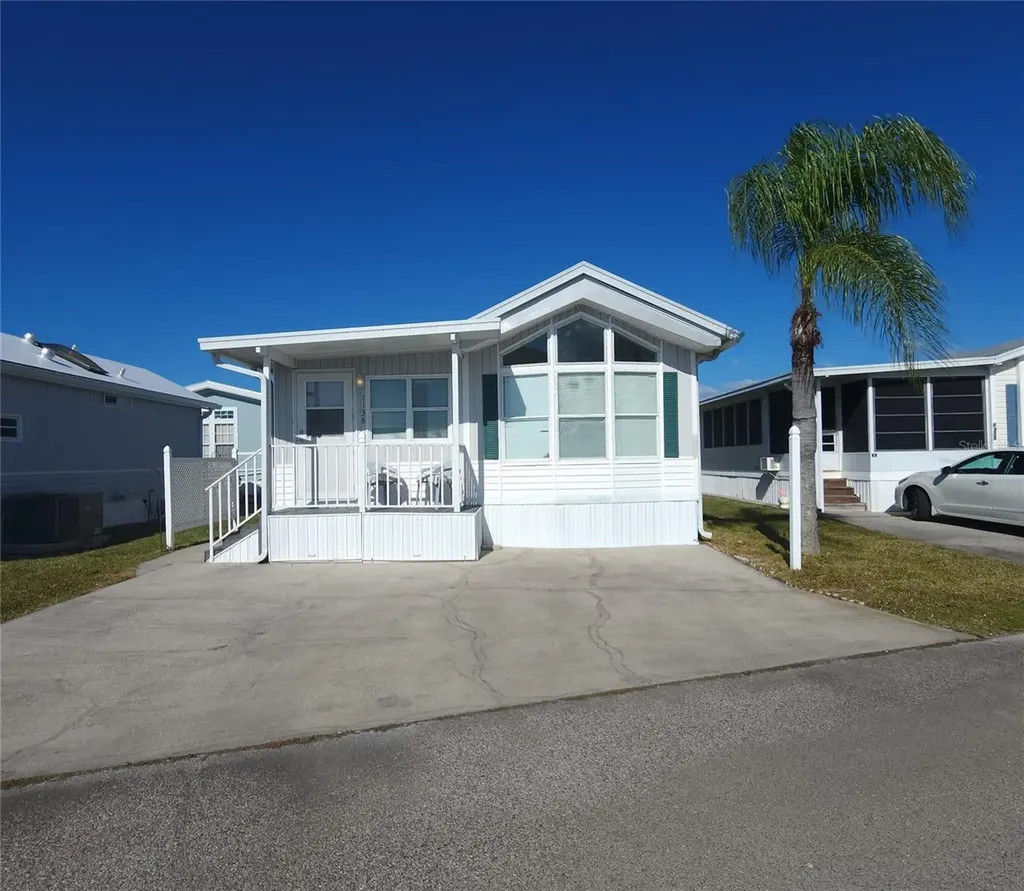 3333 26th Avenue E Bradenton FL 34208