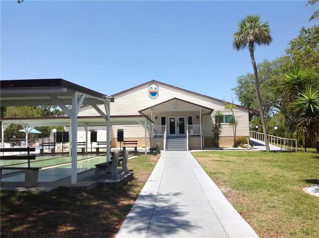 3333 26th Avenue E Bradenton FL 34208