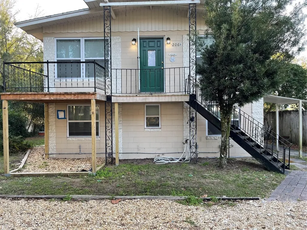 206 Osceola Avenue Eustis FL 32726