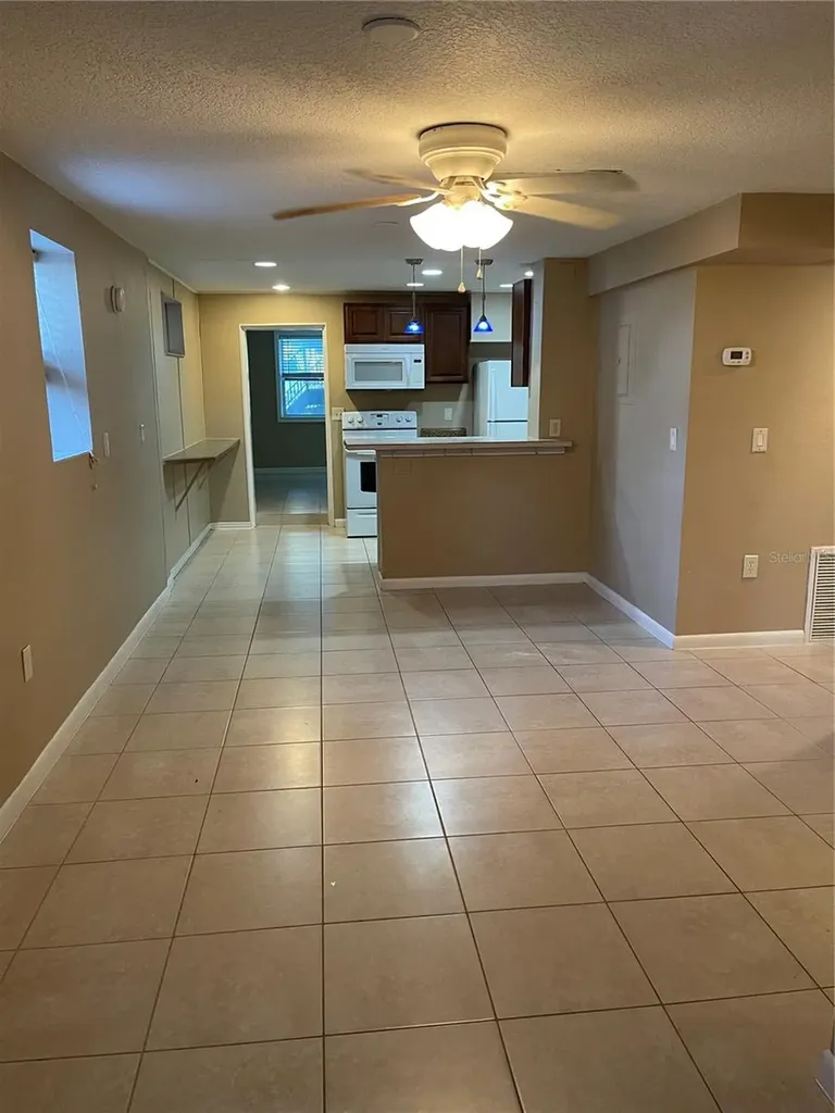 206 Osceola Avenue Eustis FL 32726