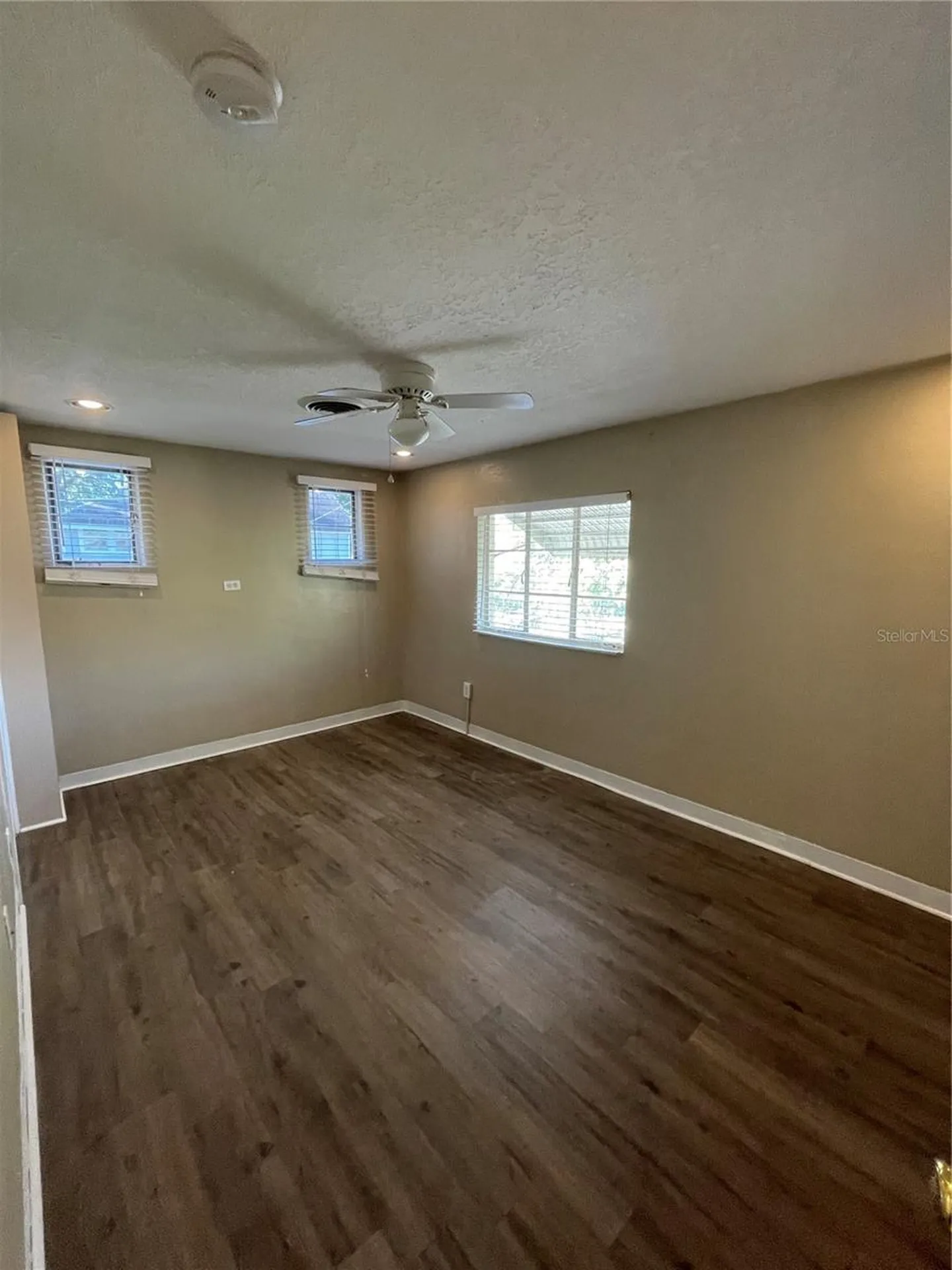 206 Osceola Avenue Eustis FL 32726